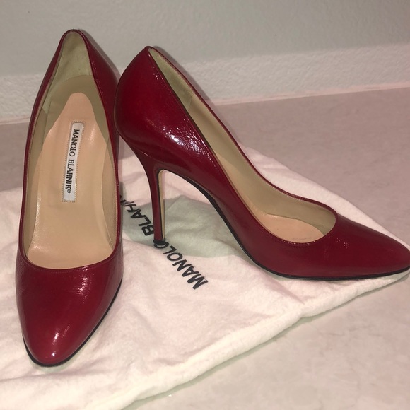Manolo Blahnik Red Pumps. - Picture 3 of 6